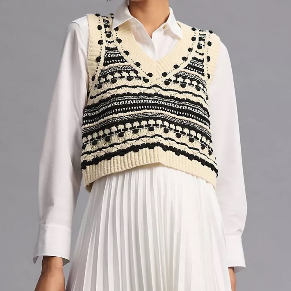 Pilcro V-Neck Cropped Sweater Vest